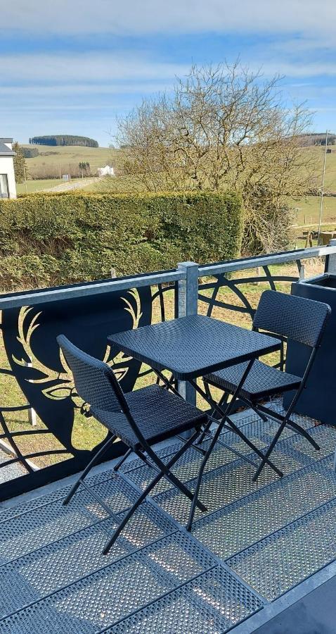Le Cerf1 Guest House Bertogne Exterior photo