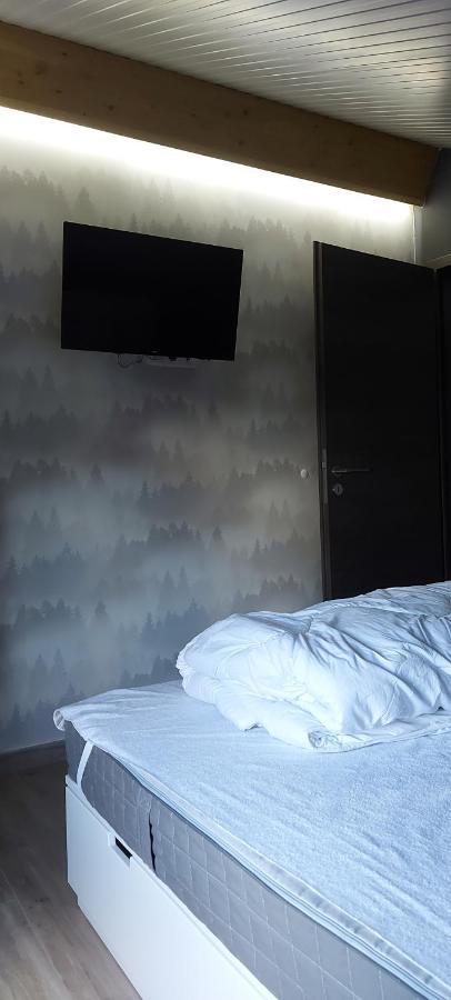 Le Cerf1 Guest House Bertogne Exterior photo